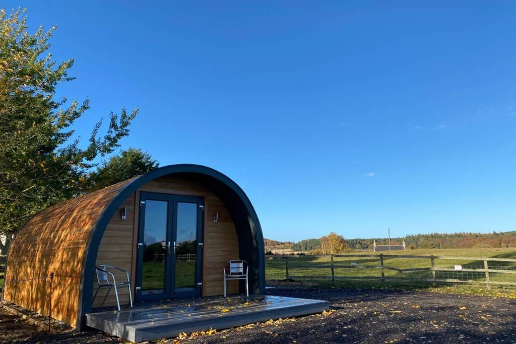 Glampods Glamping Pod - Meet Highland Cows And Sheep Elgin 빌라 외부 사진